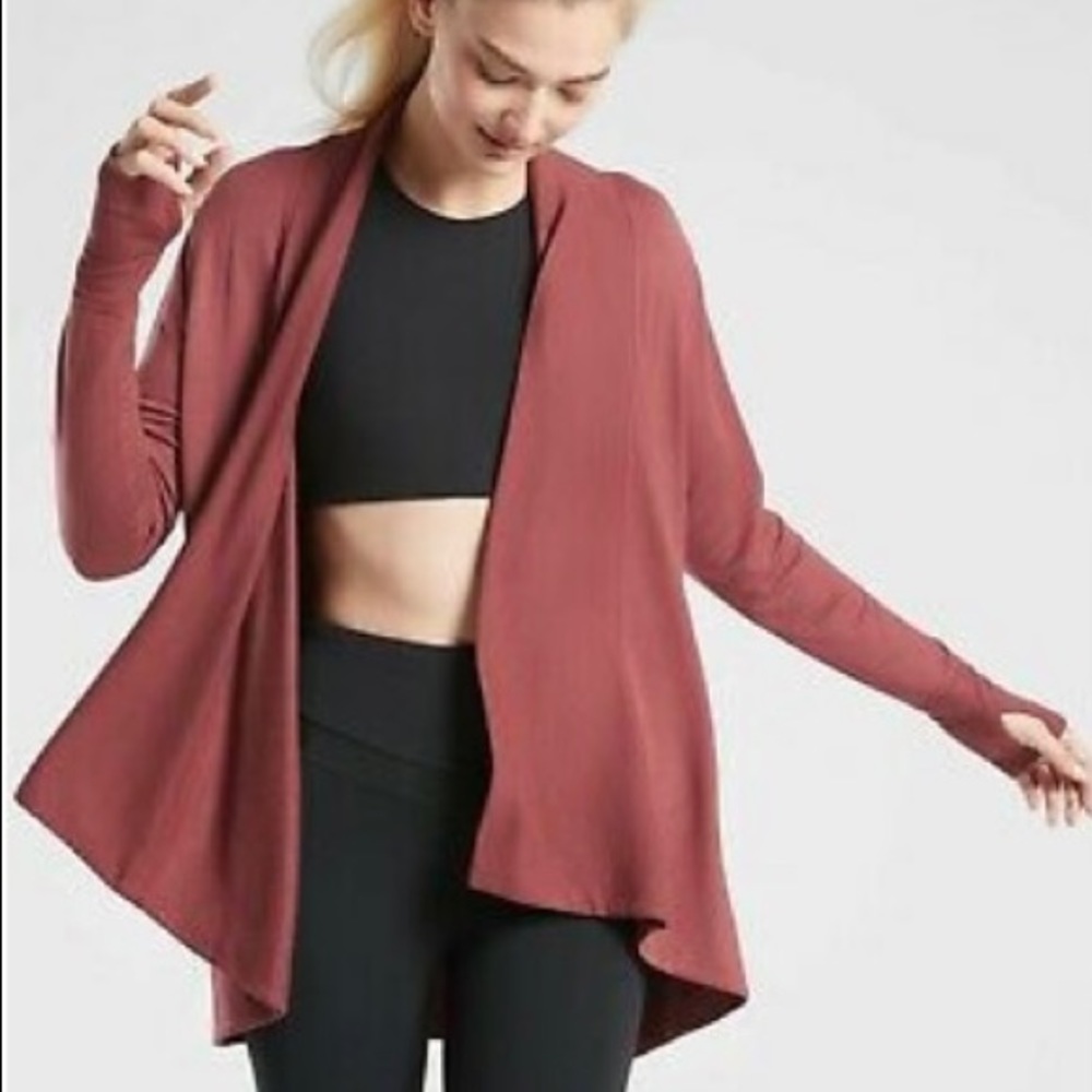 Athleta Pranayama Wrap in Maple Red Size Small Tall